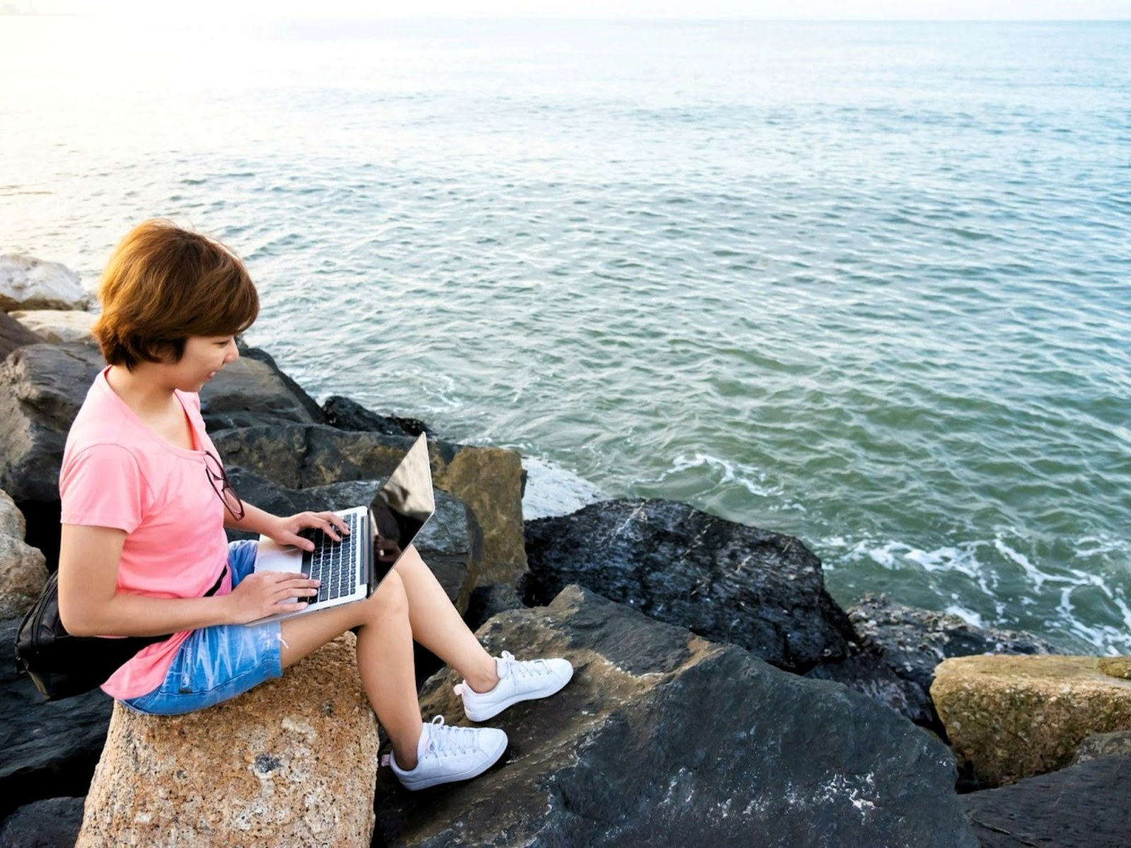 Wave Browser Highlights How Small Actions Add Up to Massive 