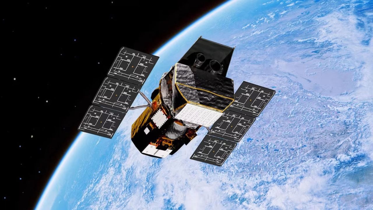 NASA's Swift Observatory Is Expected to Fall From Orbit After a Failed Commercial Rescue