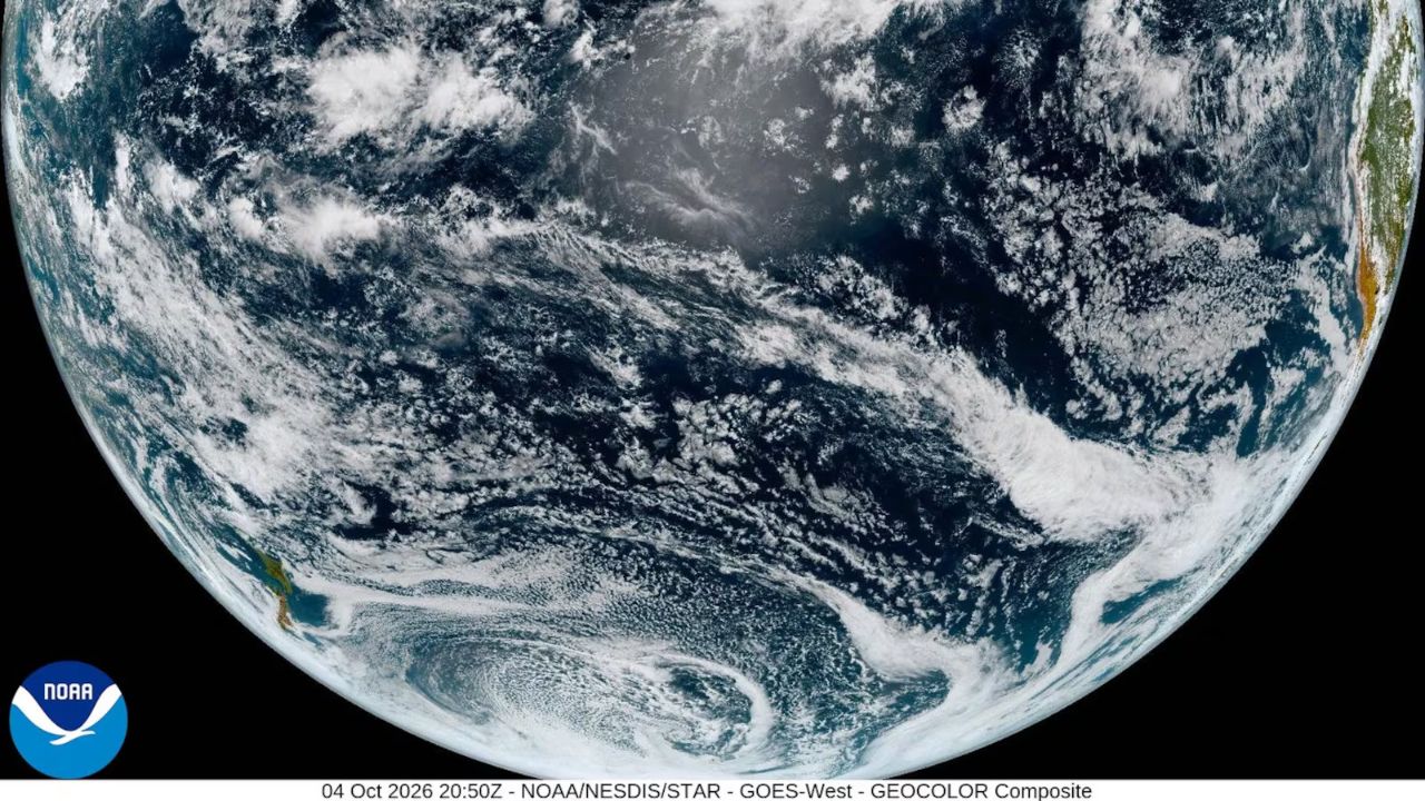 Nolo Crosses the Date Line and Becomes a Typhoon as Forecast Duties Shift to Japan and Guam