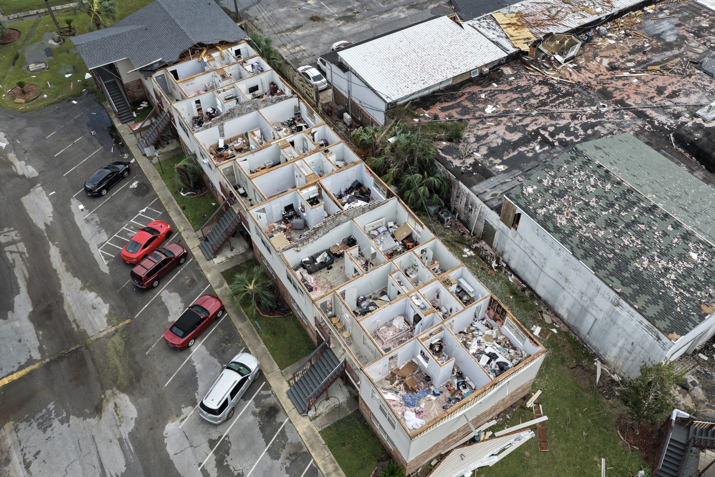 Isaias Death Toll Reaches Four, Including a Generator Carbon Monoxide Case, as 170,000 Florida Customers Still Await Power