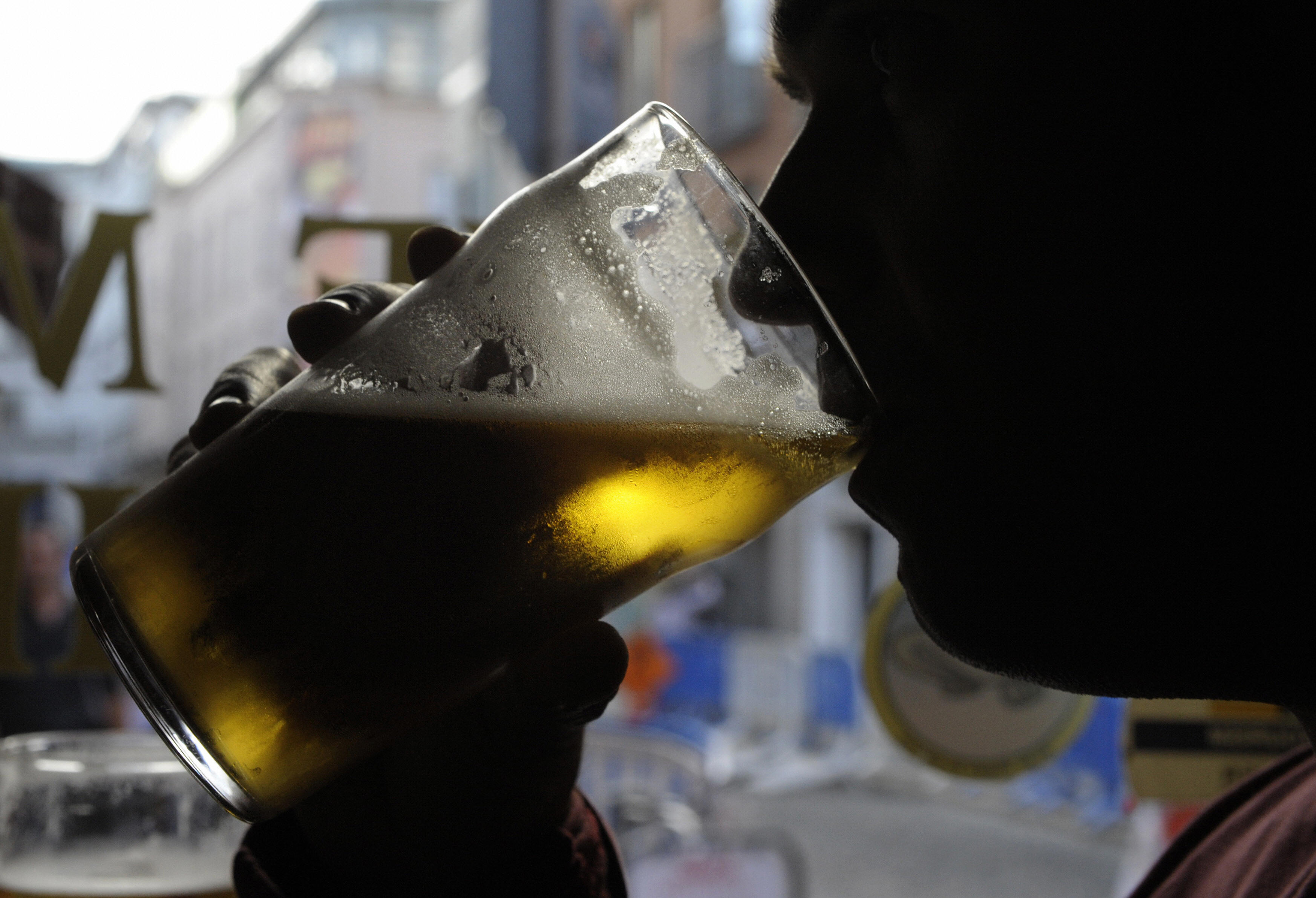 Two Drinks a Day May Carry a One in 25 Chance of Dying From Alcohol Over a Lifetime, Study Estimates