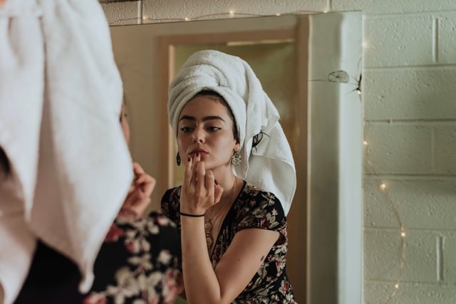 4 Skincare Must Haves For Traveling