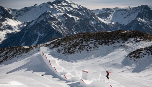 SNOWBOARD-FRA-FREERIDE-MEDIA