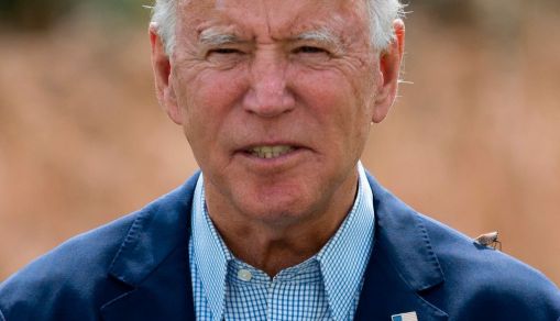 TOPSHOT-US-POLITICS-VOTE-BIDEN