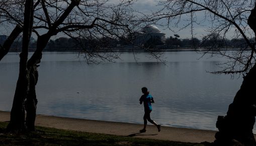 Washington, DC. As the spring season begins, the latest weather forecast said that milder temperature patterns could emerge in the Central, Eastern portions of the United States this week.