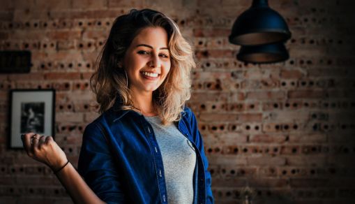 Photo by Vinicius Wiesehofer